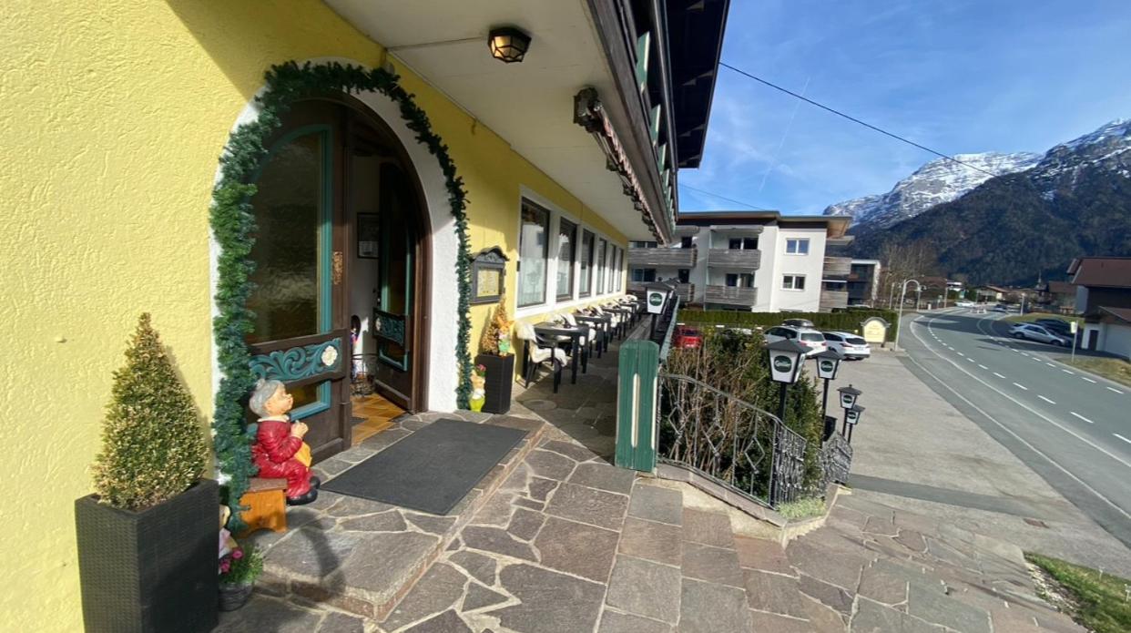 Pension Berta Waidring Esterno foto